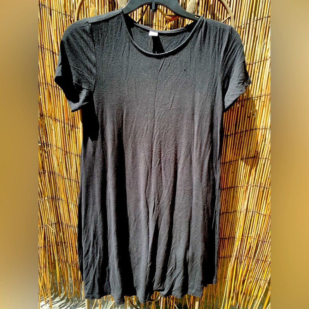 Old Navy Black short-sleeve t-shirt dress loose fit casual